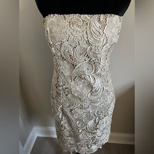 Adrianna Papell Cream Floral Dress. 12